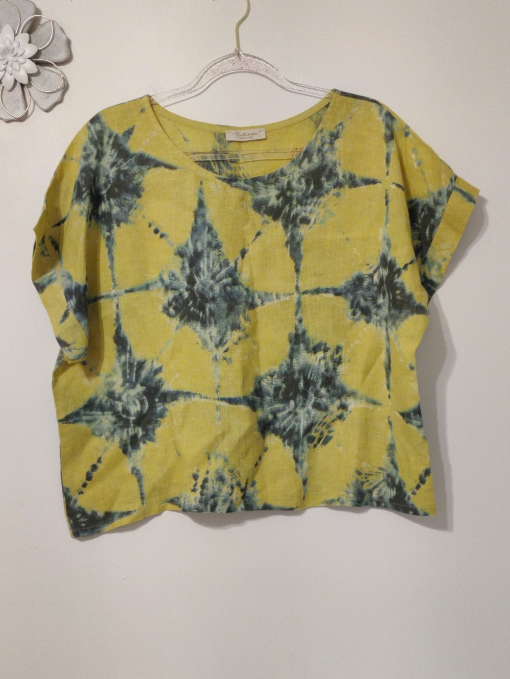 Tie-Dye Boxy Crop Top in Yellow & Teal